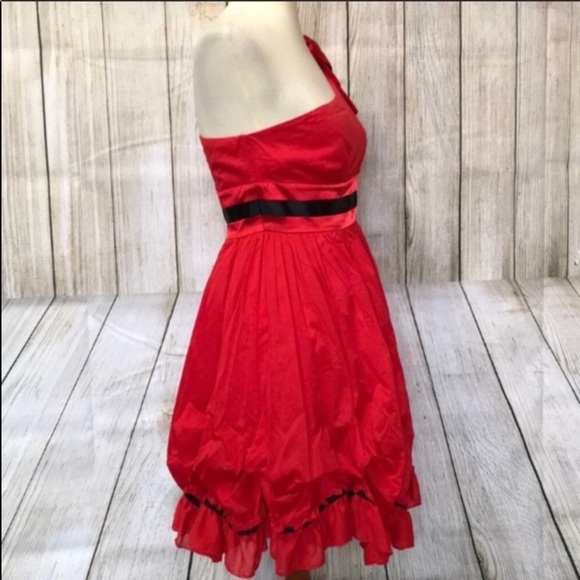 One Shoulder Dress with Black Ribbon detail - Picture 4 of 7